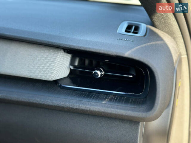 Polestar 2, объемом двигателя 0 л и пробегом 97 тыс. км за 24900 $, фото 49 на Automoto.ua