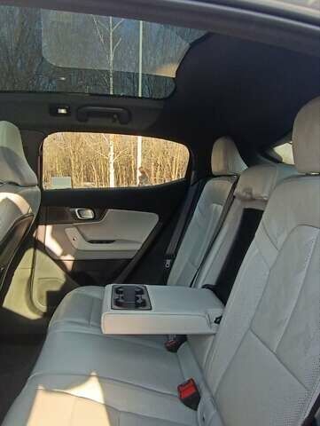 Серый Polestar 2, объемом двигателя 0 л и пробегом 27 тыс. км за 25500 $, фото 33 на Automoto.ua