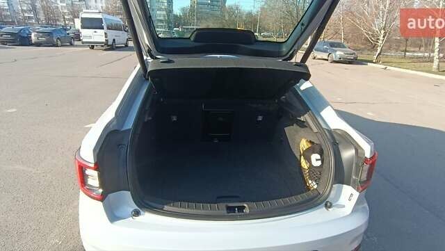 Серый Polestar 2, объемом двигателя 0 л и пробегом 27 тыс. км за 25500 $, фото 35 на Automoto.ua