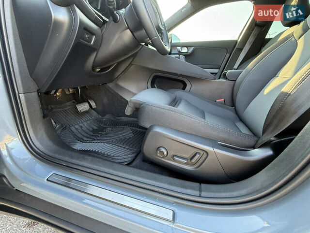 Серый Polestar 2, объемом двигателя 0 л и пробегом 4 тыс. км за 26999 $, фото 37 на Automoto.ua