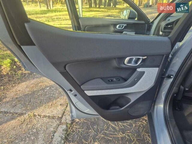 Серый Polestar 2, объемом двигателя 0 л и пробегом 71 тыс. км за 22300 $, фото 27 на Automoto.ua