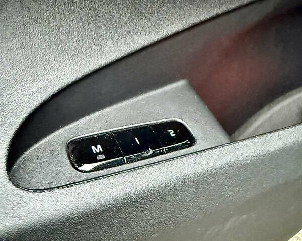 Серый Polestar 2, объемом двигателя 0 л и пробегом 198 тыс. км за 22500 $, фото 36 на Automoto.ua