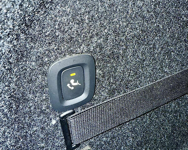 Серый Polestar 2, объемом двигателя 0 л и пробегом 198 тыс. км за 22500 $, фото 41 на Automoto.ua