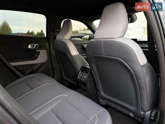 Серый Polestar 2, объемом двигателя 0 л и пробегом 71 тыс. км за 21999 $, фото 65 на Automoto.ua