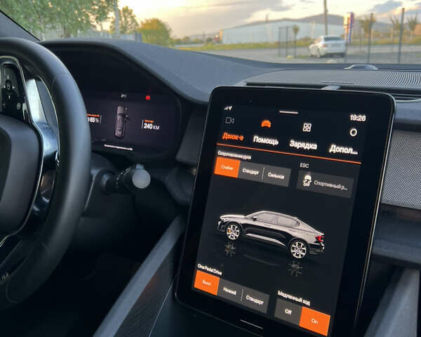 Серый Polestar 2, объемом двигателя 0 л и пробегом 158 тыс. км за 23000 $, фото 20 на Automoto.ua