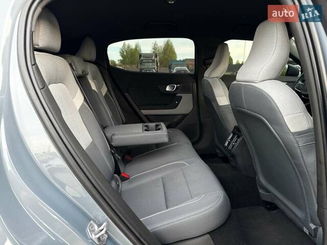 Серый Polestar 2, объемом двигателя 0 л и пробегом 71 тыс. км за 21999 $, фото 62 на Automoto.ua