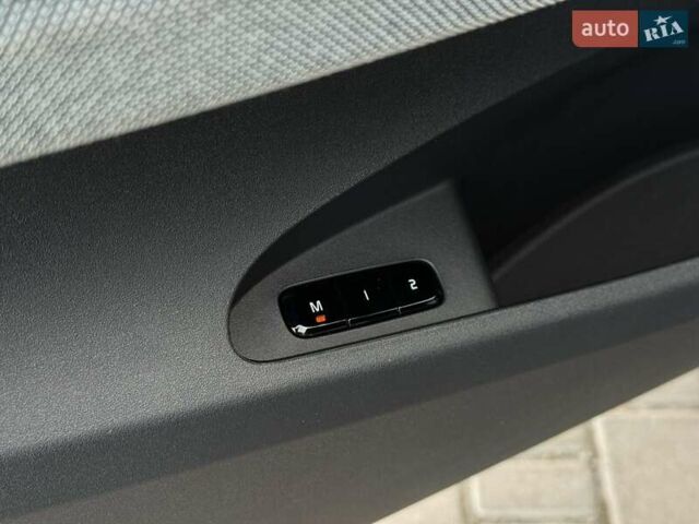 Серый Polestar 2, объемом двигателя 0 л и пробегом 71 тыс. км за 21999 $, фото 35 на Automoto.ua