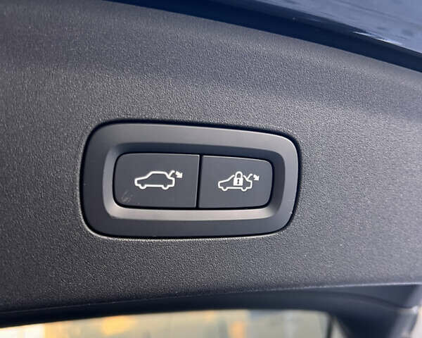 Серый Polestar 2, объемом двигателя 0 л и пробегом 158 тыс. км за 23000 $, фото 15 на Automoto.ua