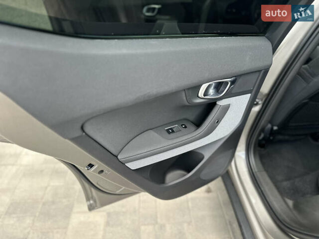Сірий Polestar 2, об'ємом двигуна 0 л та пробігом 40 тис. км за 23888 $, фото 13 на Automoto.ua