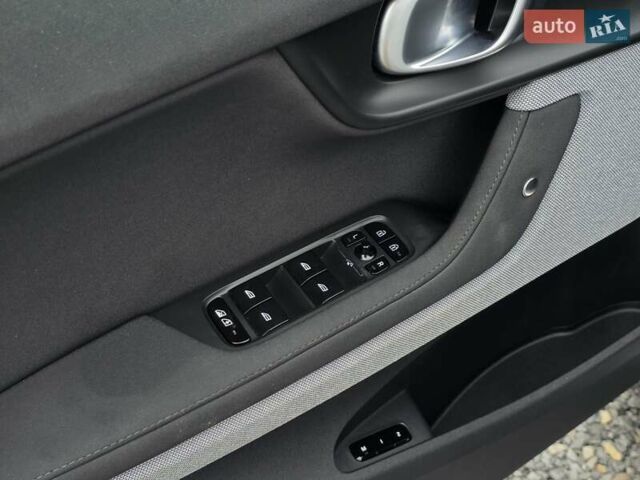 Серый Polestar 2, объемом двигателя 0 л и пробегом 77 тыс. км за 19999 $, фото 20 на Automoto.ua