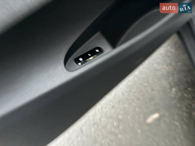 Серый Polestar 2, объемом двигателя 0 л и пробегом 56 тыс. км за 22500 $, фото 38 на Automoto.ua