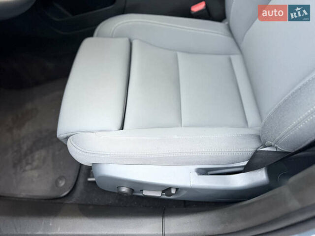 Серый Polestar 2, объемом двигателя 0 л и пробегом 56 тыс. км за 22500 $, фото 20 на Automoto.ua