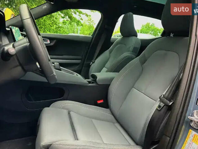 Серый Polestar 2, объемом двигателя 0 л и пробегом 24 тыс. км за 24500 $, фото 1 на Automoto.ua