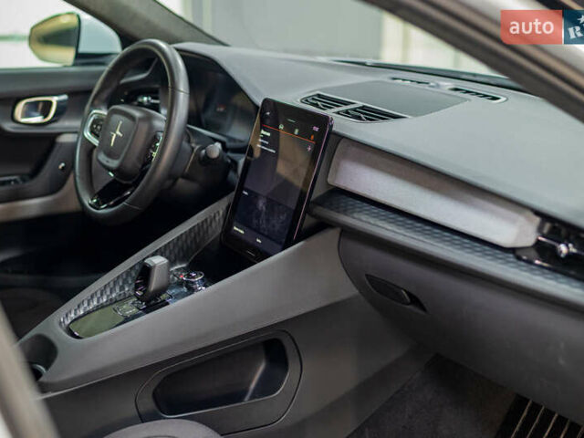 Серый Polestar 2, объемом двигателя 0 л и пробегом 159 тыс. км за 19500 $, фото 30 на Automoto.ua