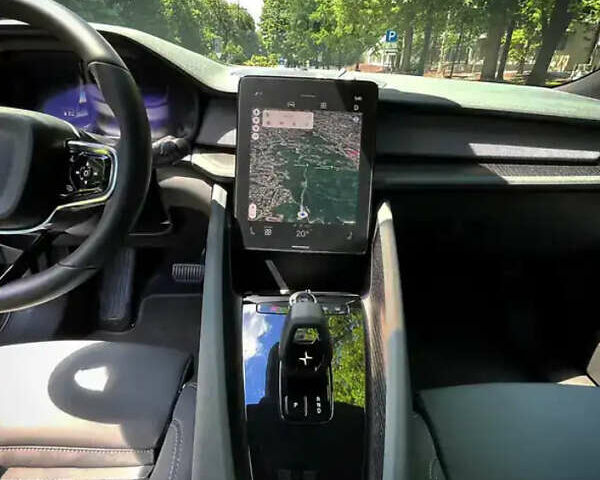 Серый Polestar 2, объемом двигателя 0 л и пробегом 24 тыс. км за 24500 $, фото 13 на Automoto.ua