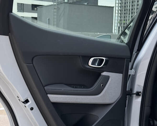 Сірий Polestar 2, об'ємом двигуна 0 л та пробігом 60 тис. км за 19999 $, фото 38 на Automoto.ua