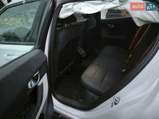 Сірий Polestar 2, об'ємом двигуна 0 л та пробігом 128 тис. км за 17200 $, фото 18 на Automoto.ua