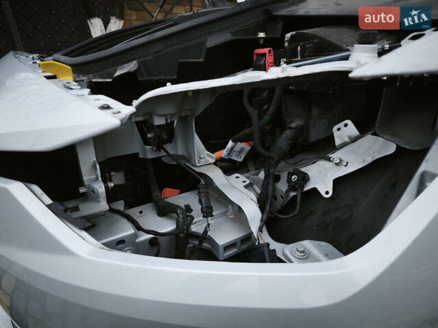 Сірий Polestar 2, об'ємом двигуна 0 л та пробігом 128 тис. км за 17200 $, фото 25 на Automoto.ua