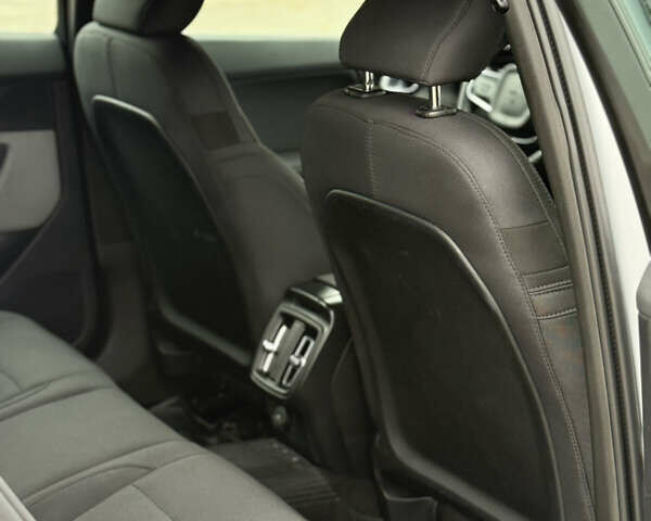 Сірий Polestar 2, об'ємом двигуна 0 л та пробігом 102 тис. км за 19999 $, фото 47 на Automoto.ua