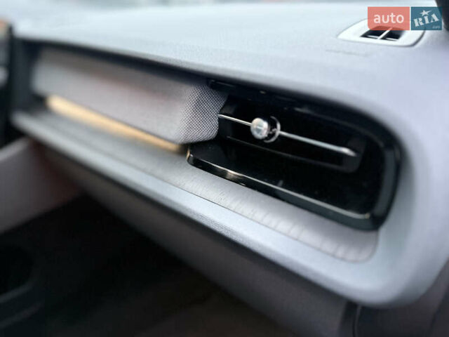 Серый Polestar 2, объемом двигателя 0 л и пробегом 56 тыс. км за 22500 $, фото 37 на Automoto.ua