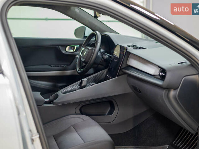 Серый Polestar 2, объемом двигателя 0 л и пробегом 159 тыс. км за 19500 $, фото 29 на Automoto.ua
