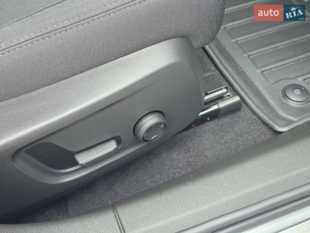 Серый Polestar 2, объемом двигателя 0 л и пробегом 77 тыс. км за 19999 $, фото 61 на Automoto.ua