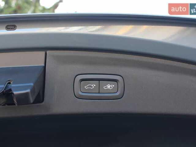 Серый Polestar 2, объемом двигателя 0 л и пробегом 28 тыс. км за 28500 $, фото 62 на Automoto.ua