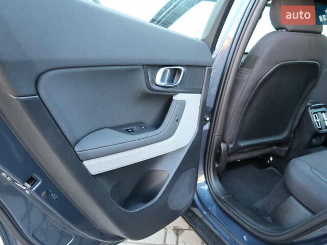 Серый Polestar 2, объемом двигателя 0 л и пробегом 63 тыс. км за 19250 $, фото 17 на Automoto.ua