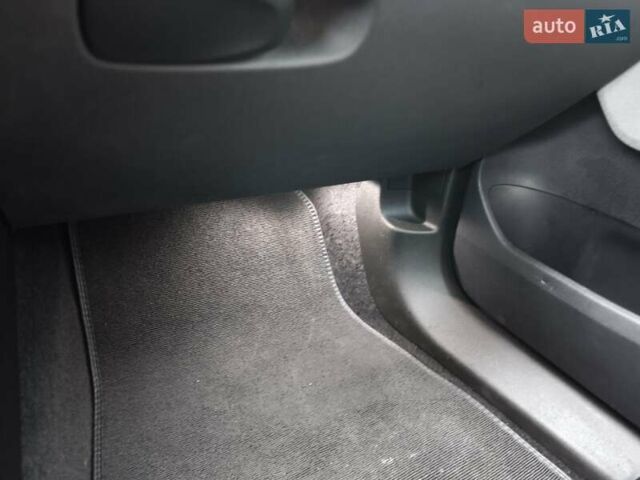 Серый Polestar 2, объемом двигателя 0 л и пробегом 159 тыс. км за 23999 $, фото 34 на Automoto.ua