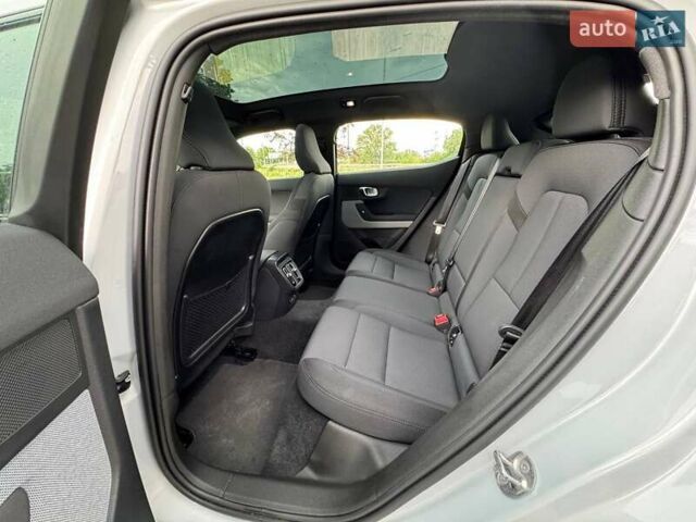 Сірий Polestar 2, об'ємом двигуна 0 л та пробігом 60 тис. км за 22300 $, фото 48 на Automoto.ua