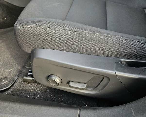 Синій Polestar 2, об'ємом двигуна 0 л та пробігом 54 тис. км за 20500 $, фото 12 на Automoto.ua