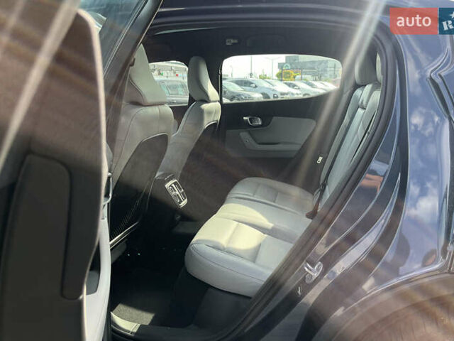 Синій Polestar 2, об'ємом двигуна 0 л та пробігом 6 тис. км за 29000 $, фото 20 на Automoto.ua