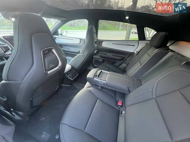 Білий Polestar 4, об'ємом двигуна 0 л та пробігом 3 тис. км за 29000 $, фото 8 на Automoto.ua