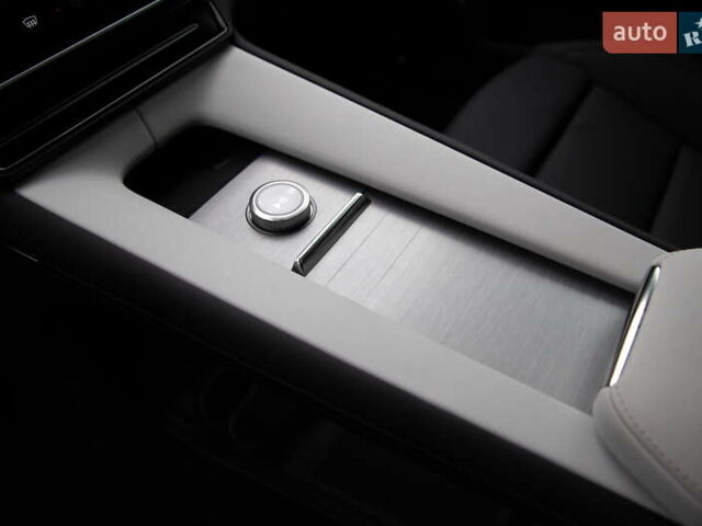Белый Polestar 4, объемом двигателя 0 л и пробегом 1 тыс. км за 39900 $, фото 21 на Automoto.ua
