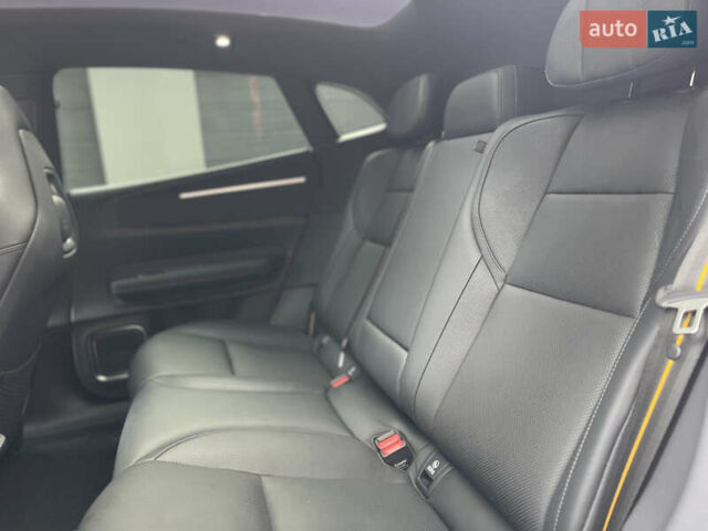 Белый Polestar 4, объемом двигателя 0 л и пробегом 16 тыс. км за 33500 $, фото 13 на Automoto.ua