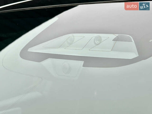 Белый Polestar 4, объемом двигателя 0 л и пробегом 1 тыс. км за 32600 $, фото 4 на Automoto.ua