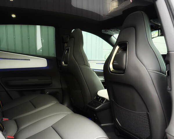 Белый Polestar 4, объемом двигателя 0 л и пробегом 1 тыс. км за 33000 $, фото 8 на Automoto.ua