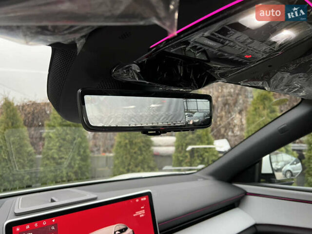 Белый Polestar 4, объемом двигателя 0 л и пробегом 1 тыс. км за 32600 $, фото 37 на Automoto.ua