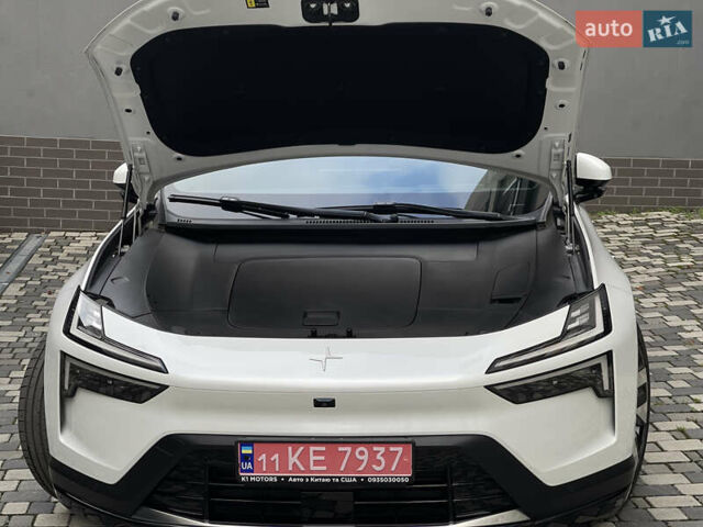 Белый Polestar 4, объемом двигателя 0 л и пробегом 16 тыс. км за 33500 $, фото 23 на Automoto.ua