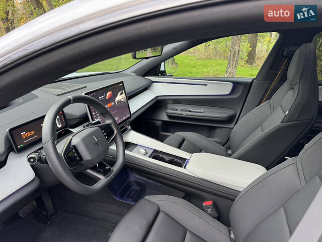 Белый Polestar 4, объемом двигателя 0 л и пробегом 18 тыс. км за 34500 $, фото 8 на Automoto.ua