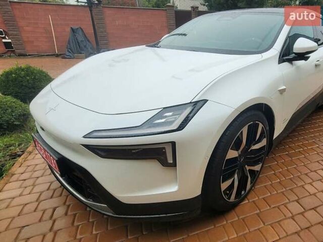 Белый Polestar 4, объемом двигателя 0 л и пробегом 17 тыс. км за 36000 $, фото 3 на Automoto.ua