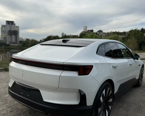 Білий Polestar 4, об'ємом двигуна 0 л та пробігом 1 тис. км за 33499 $, фото 1 на Automoto.ua