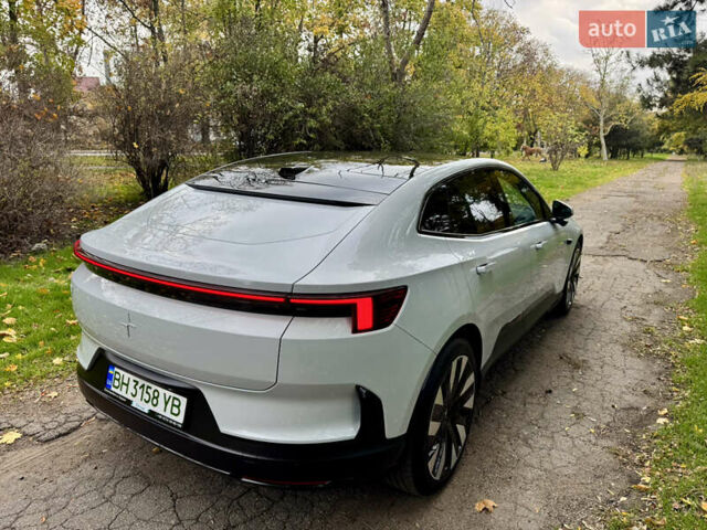 Белый Polestar 4, объемом двигателя 0 л и пробегом 18 тыс. км за 34500 $, фото 5 на Automoto.ua