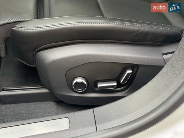 Белый Polestar 4, объемом двигателя 0 л и пробегом 16 тыс. км за 33500 $, фото 19 на Automoto.ua