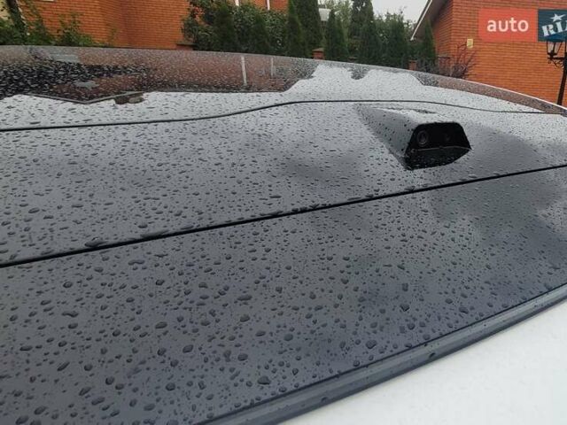 Белый Polestar 4, объемом двигателя 0 л и пробегом 17 тыс. км за 36000 $, фото 5 на Automoto.ua