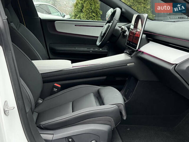 Белый Polestar 4, объемом двигателя 0 л и пробегом 1 тыс. км за 32600 $, фото 33 на Automoto.ua