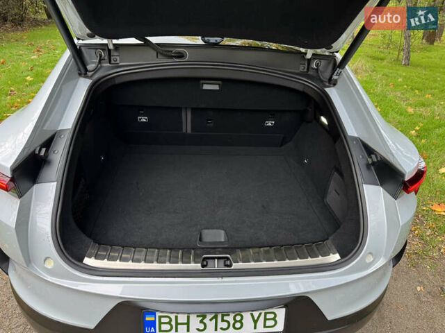 Белый Polestar 4, объемом двигателя 0 л и пробегом 18 тыс. км за 34500 $, фото 19 на Automoto.ua