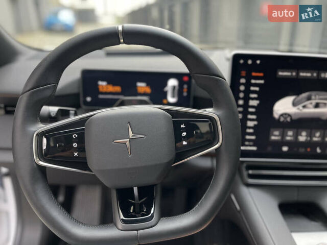 Белый Polestar 4, объемом двигателя 0 л и пробегом 16 тыс. км за 33500 $, фото 22 на Automoto.ua