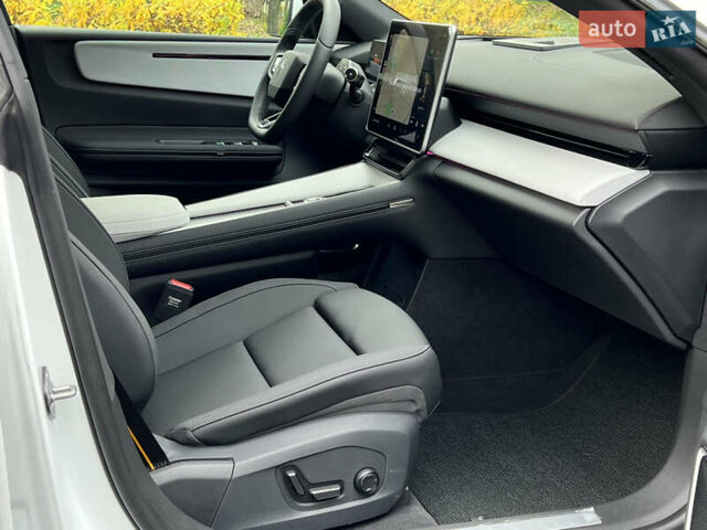 Белый Polestar 4, объемом двигателя 0 л и пробегом 1 тыс. км за 33500 $, фото 31 на Automoto.ua