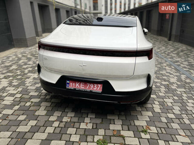 Белый Polestar 4, объемом двигателя 0 л и пробегом 16 тыс. км за 33500 $, фото 5 на Automoto.ua